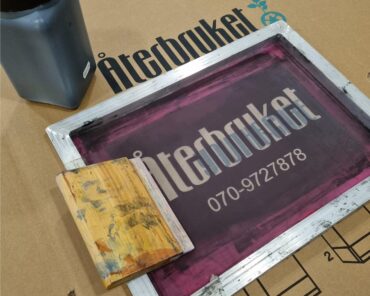 arbetsmarknad logo med telefonnummer